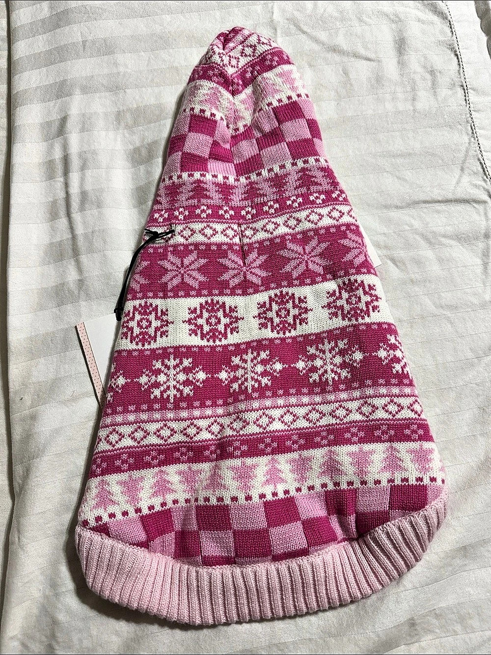 Cupcakes and cashmere Pink & White Fair Isle Dog Sweater Size Small NWT